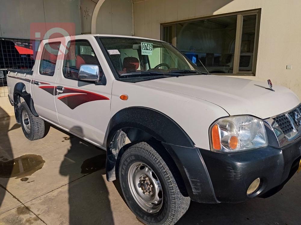 2014 nissan pick up