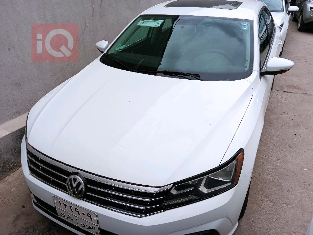 Volkswagen Passat 2017 - $20,500 for sale