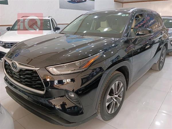 Toyota Highlander 2021 - $37,000 for sale