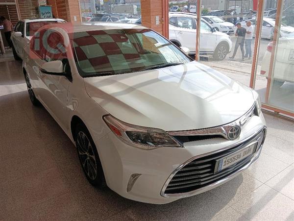 Toyota Avalon 2017 - $27,000 for sale